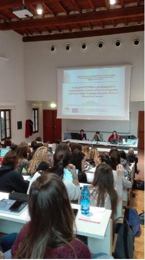 Women-Technologies-Work-The-Digital-Gender-Gap-image-2